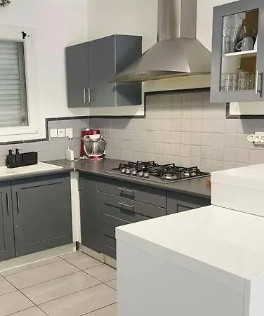 Maison 3 Ch, Climatisee, Jardin Savasse